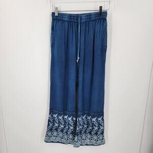 Studio West Apparel Pants Womens Small Blue White Embroidered Trim Pull-on